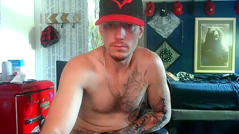 who dares  toss me some  tips lets have fun online show from September 22, 9:17 pm