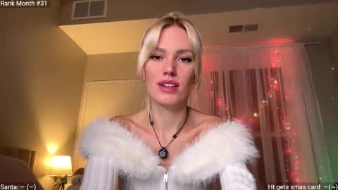 Kelly online show from December 18, 1:22 am