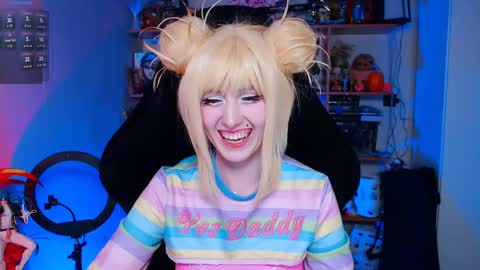 Snapshot of ohclementinee chatting on December 6, 10:16 am Clementine Clem online show from December 6, 10:16 am