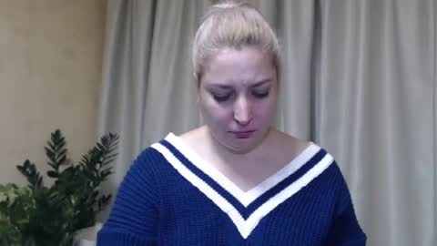 Snapshot of ohsweetiren chatting on January 23, 10:43 am Iren online show from January 23, 10:43 am