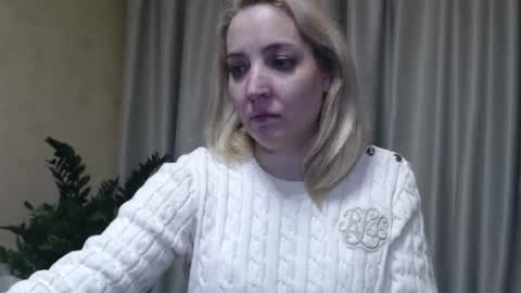 Mari online show from February 25, 10:07 pm