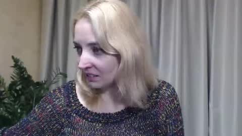 Mari online show from October 30, 7:14 pm