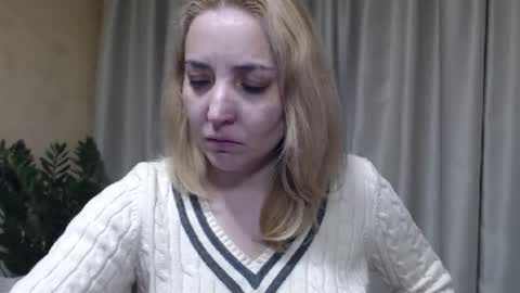 Mari online show from March 22, 3:15 pm