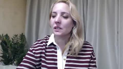 Mari online show from March 27, 4:18 pm