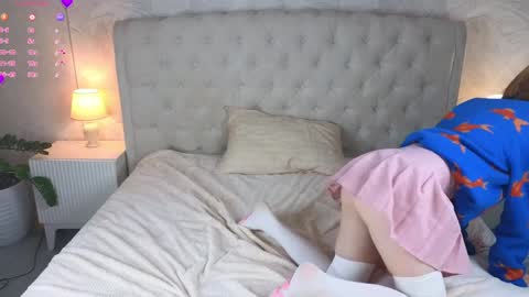 Snapshot of ohyumiyes chatting on January 4, 9:20 pm Yumi online show from January 4, 9:20 pm