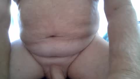 Snapshot of oiledupcocks chatting on November 6, 7:42 am oiledupcocks online show from November 6, 7:42 am