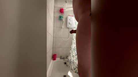 okcacko83 online show from March 13, 9:32 pm