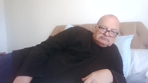 old_fkrr_ online show from September 29, 9:58 am