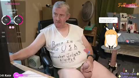 Snapshot of oldnewfun chatting on September 8, 11:26 pm oldnewfun online show from September 8, 11:26 pm