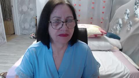 OlgaHottie online show from April 17, 11:41 pm