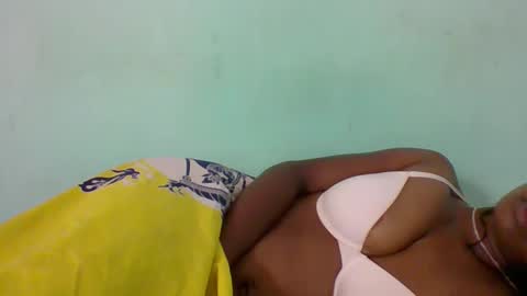 Snapshot of olgamariah203875 chatting on March 4, 12:44 pm olgamariah203875 online show from March 4, 12:44 pm