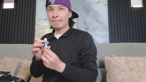 oli_di_tore online show from April 21, 12:11 pm