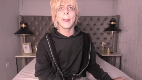 oliiverr22 online show from November 7, 7:58 pm