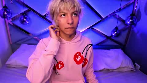 oliiverr22 online show from January 18, 11:14 am