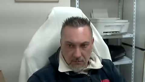 Snapshot of olimpio1230 chatting on February 27, 6:09 pm olimpio1230 online show from February 27, 6:09 pm