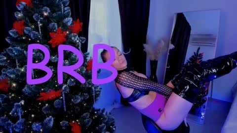 oliva_candy online show from January 26, 6:59 am