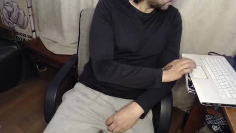 oliver_laid_2023 online show from November 28, 2:47 am