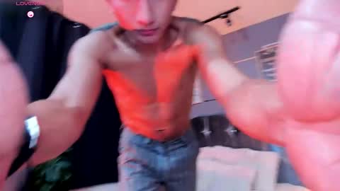 oliver mr  online show from December 13, 8:58 pm