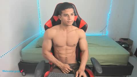 oliver thompsson online show from February 7, 11:08 pm