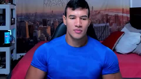 oliver_tommy online show from October 12, 1:43 pm