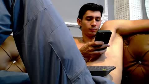 Oliver bennet online show from December 5, 12:08 am