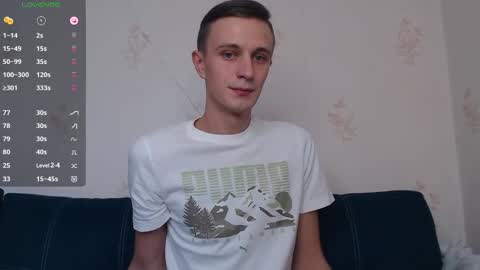 Snapshot of oliverfresh chatting on March 3, 9:26 am Oliver online show from March 3, 9:26 am