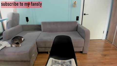 oliverrgroove online show from January 3, 8:32 am