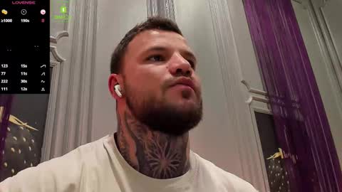 OliverSport online show from October 11, 3:32 pm