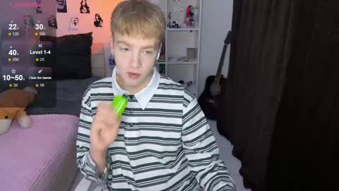 oliver online show from October 6, 1:19 pm