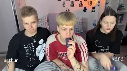 oliver online show from January 9, 2:31 pm