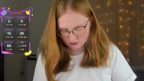 Olivia Date online show from October 17, 3:47 pm