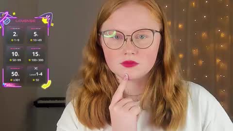 Olivia Date online show from October 27, 3:49 pm