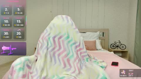 Snapshot of olivia_k_ chatting on September 25, 11:30 pm Olivia Hi guys Follow me online show from September 25, 11:30 pm