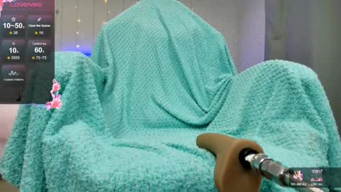 Olivia Hi guys Follow me  online show from January 13, 1:11 am