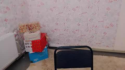 Snapshot of olivia_red_ chatting on February 20, 4:46 pm Olivia online show from February 20, 4:46 pm