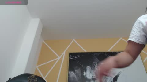 Snapshot of olivia_russo chatting on October 19, 1:01 pm Olivia online show from October 19, 1:01 pm