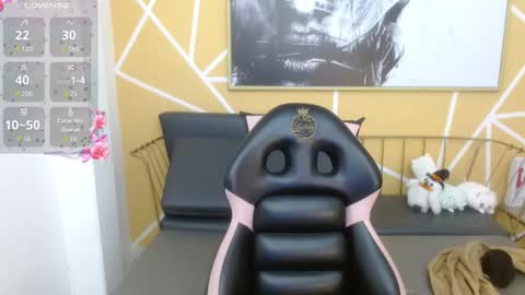 Olivia online show from January 9, 10:00 pm