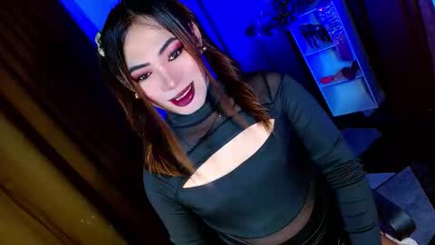 Snapshot of olivia_the_temptress27 chatting on September 9, 5:01 pm Miss OLIVIA online show from September 9, 5:01 pm