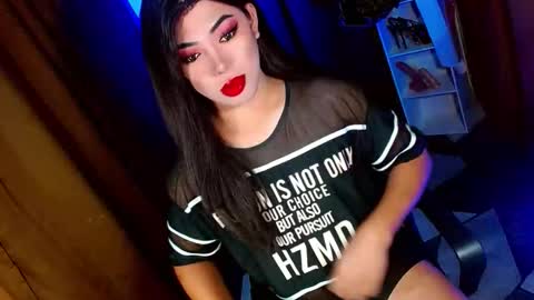 Snapshot of olivia_the_temptress27 chatting on September 13, 8:52 pm Miss OLIVIA online show from September 13, 8:52 pm