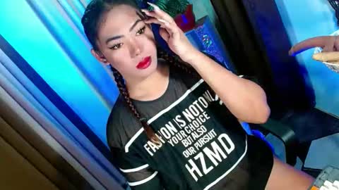 Snapshot of olivia_the_temptress27 chatting on September 20, 8:15 am Miss OLIVIA online show from September 20, 8:15 am