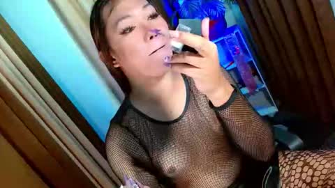 Snapshot of olivia_the_temptress27 chatting on October 12, 8:02 am Miss OLIVIA online show from October 12, 8:02 am