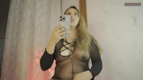  Olivia Velvett  conexion 05 00 pm to 1115 pm colombia online show from March 14, 11:21 pm