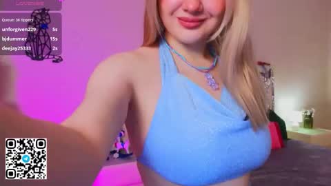 Snapshot of oliviabr0wn chatting on January 11, 2:16 am Olivia online show from January 11, 2:16 am