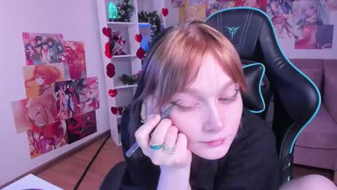 Snapshot of olivialaurens chatting on December 16, 2:44 pm OliviaLaurens online show from December 16, 2:44 pm