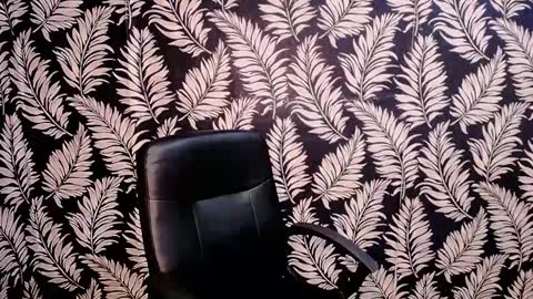 Kelly online show from December 1, 4:29 pm