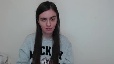 Snapshot of oliviasager chatting on December 29, 12:12 pm Mistress Olivia online show from December 29, 12:12 pm