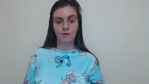 Snapshot of oliviasager chatting on January 1, 7:10 pm Mistress Olivia online show from January 1, 7:10 pm