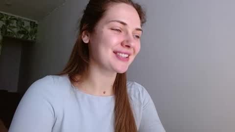 Snapshot of oliviashiny chatting on January 30, 5:30 am Olivia online show from January 30, 5:30 am