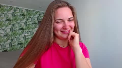 Snapshot of oliviashiny chatting on September 9, 4:34 am Olivia online show from September 9, 4:34 am