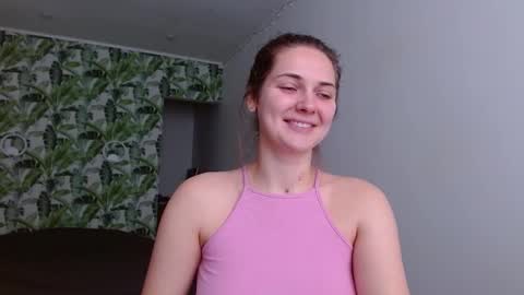 Snapshot of oliviashiny chatting on November 20, 6:02 am Olivia online show from November 20, 6:02 am